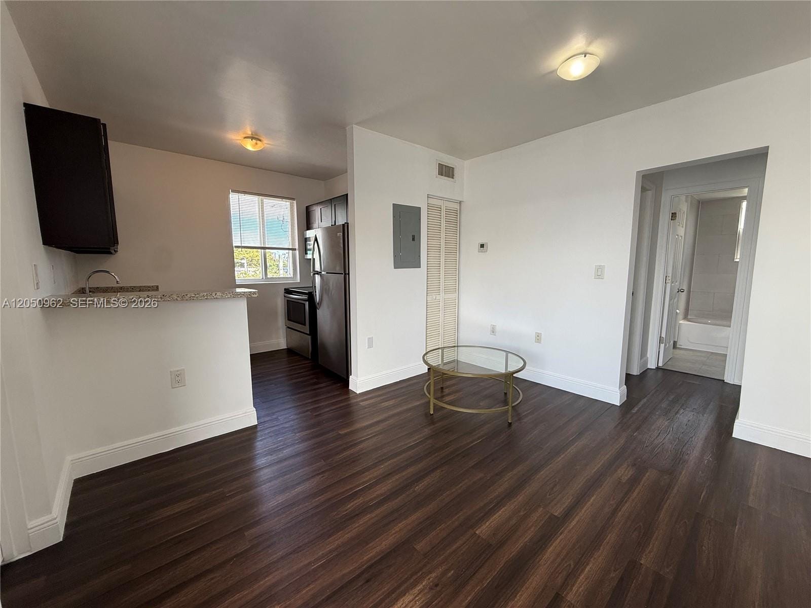 540 NW 7th Street 19, Miami, FL 33136