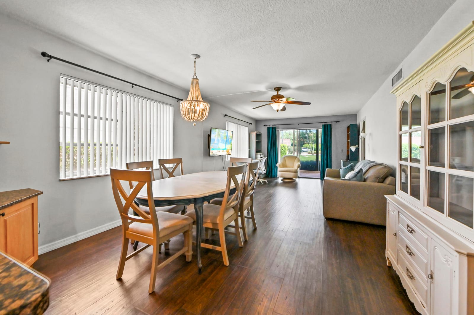 308 Golfview Road 101 — photo 10