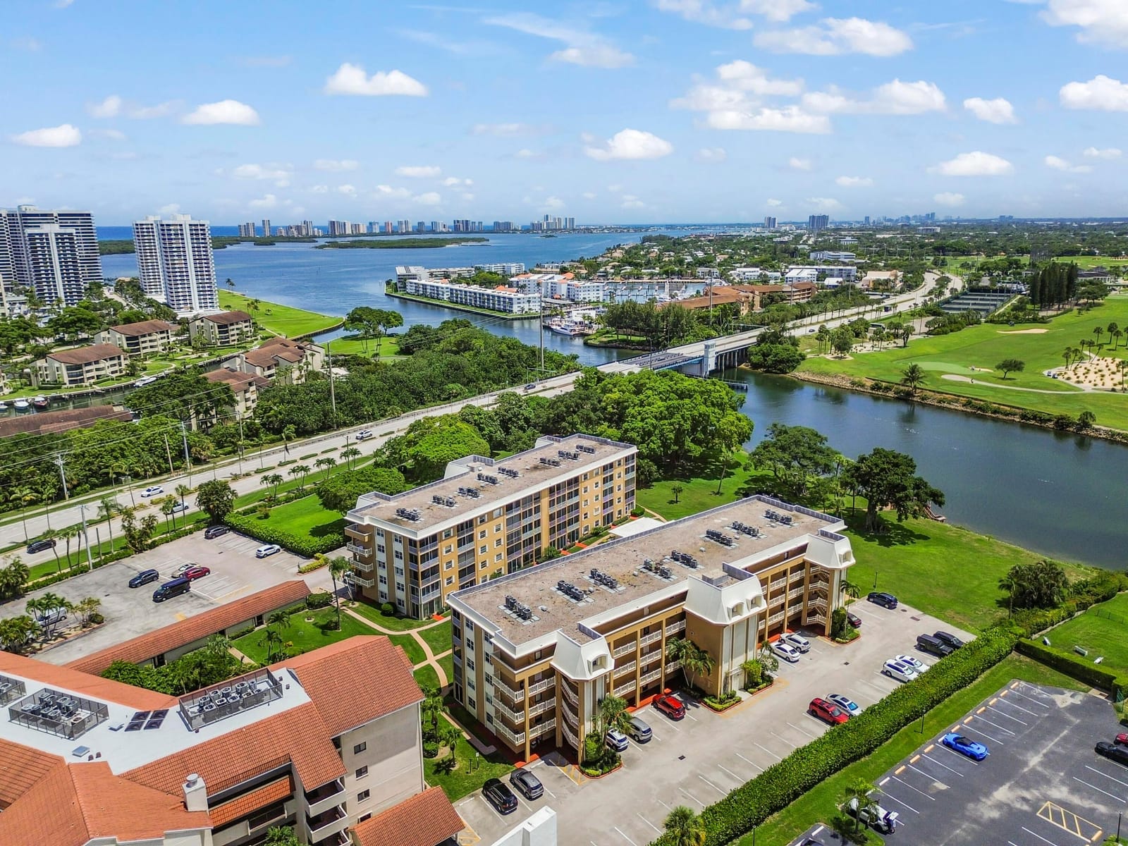 308 Golfview Road 101, North Palm Beach, FL 33408 photo 25