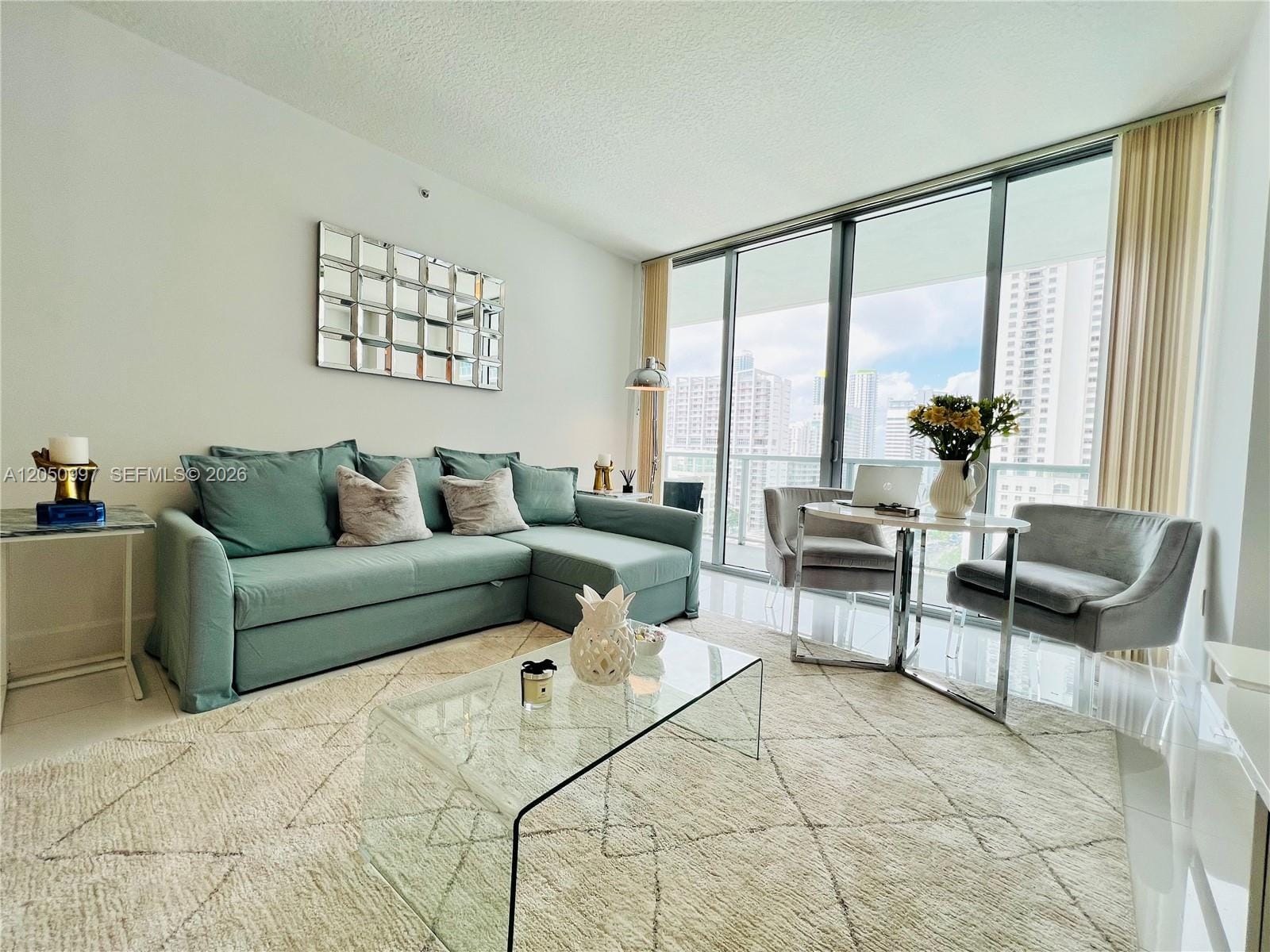 79 SW 12th Street 1510-S, Miami, FL 33130 photo 2