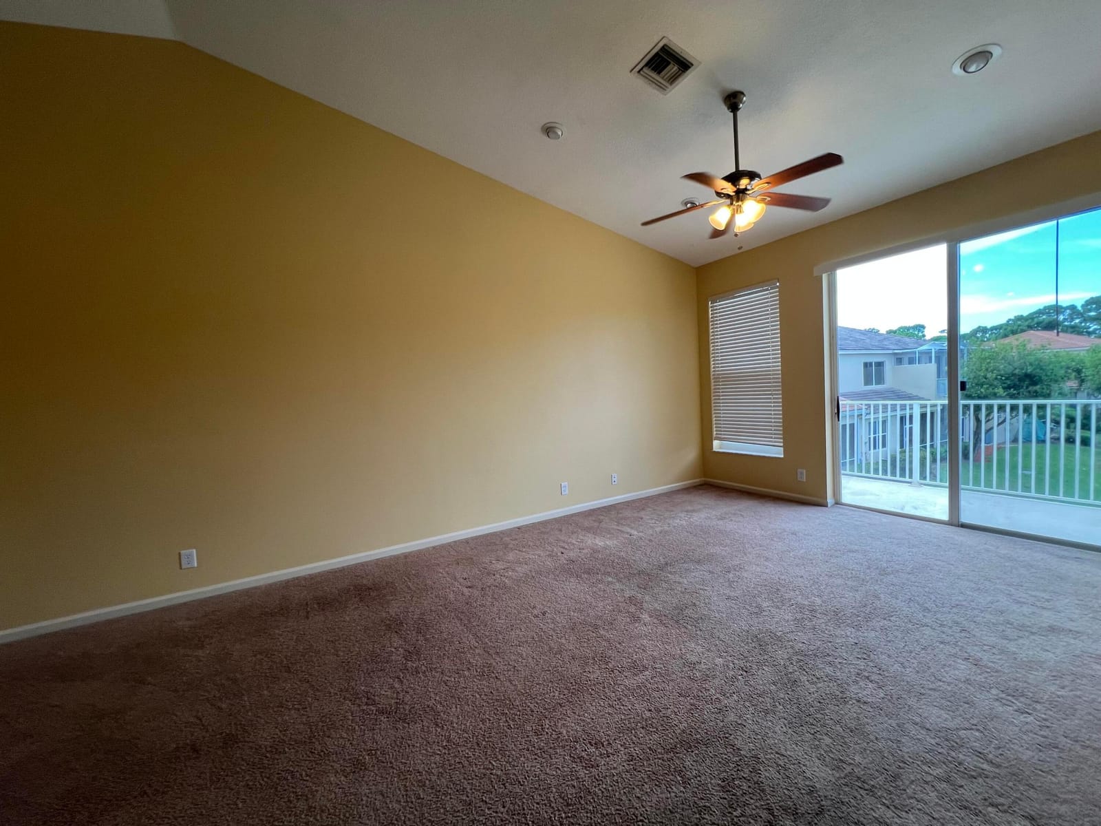 9312 World Cup Way — photo 2