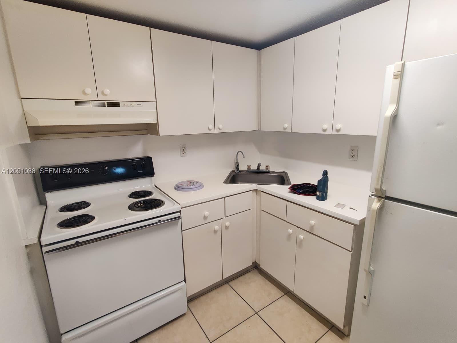 666 W 81st Street 414, Hialeah, FL 33014 photo 8