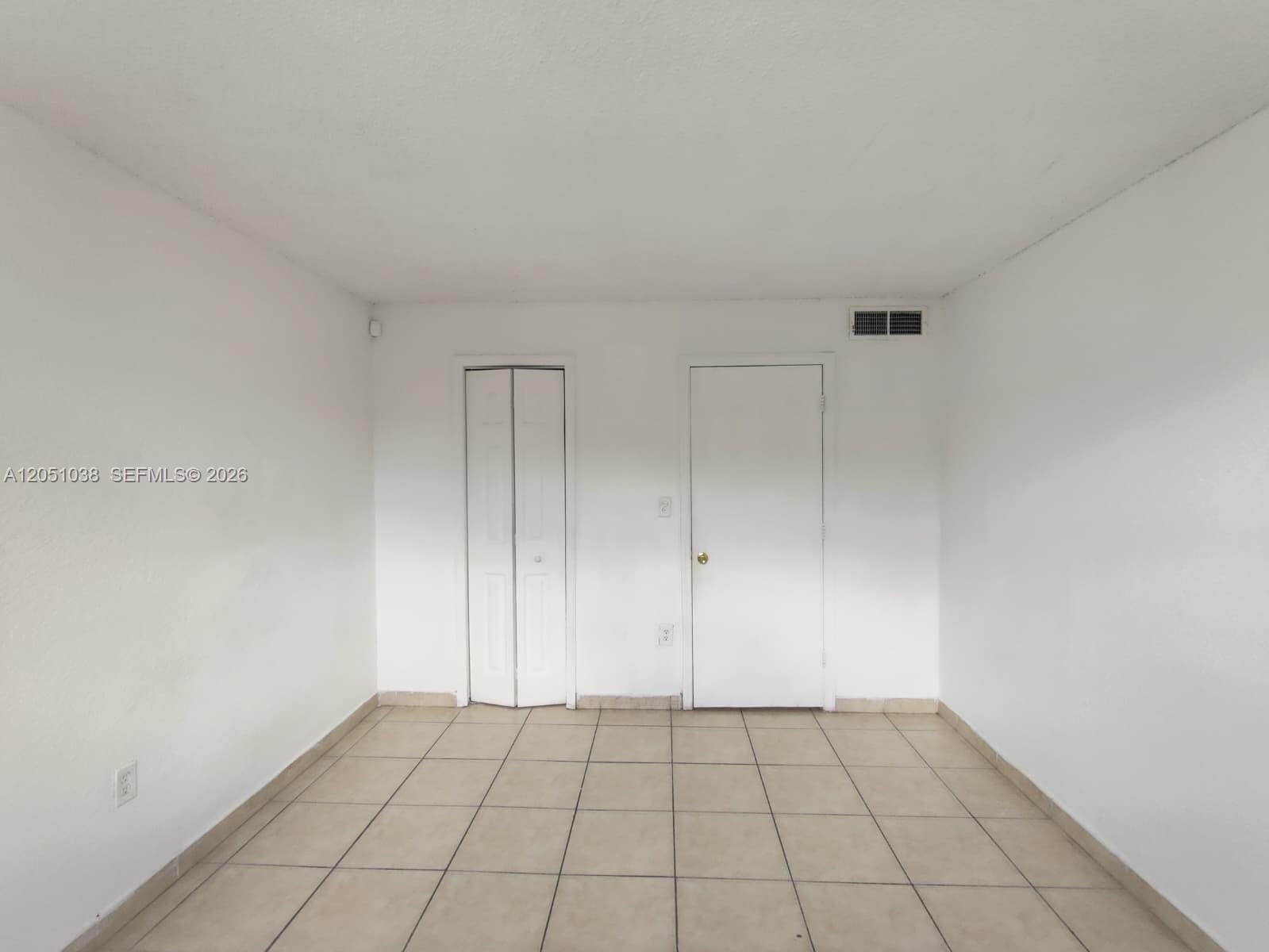 666 W 81st Street 414, Hialeah, FL 33014 photo 10