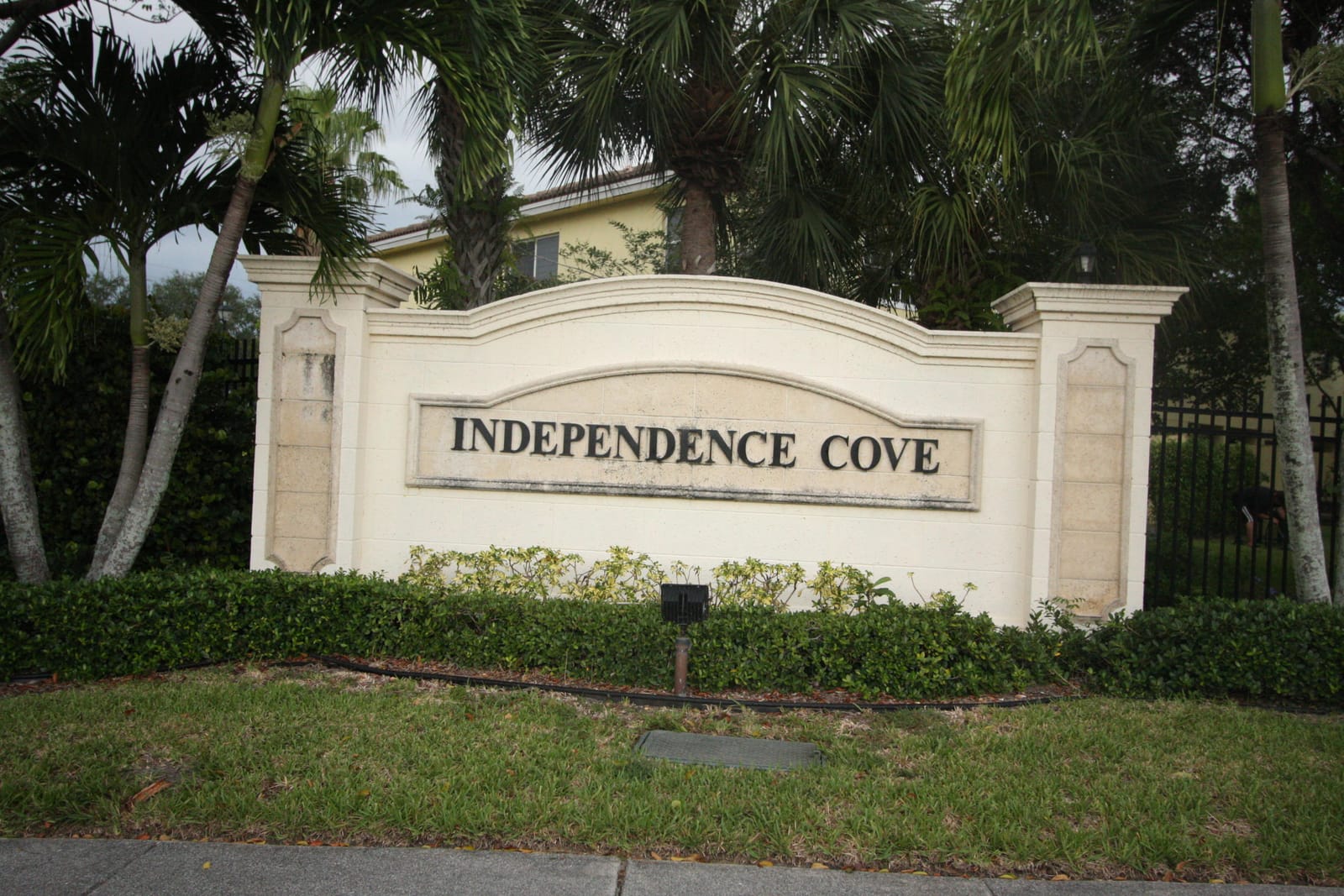 945 Imperial Lake Road, Lake Belvedere Estates, FL 33413