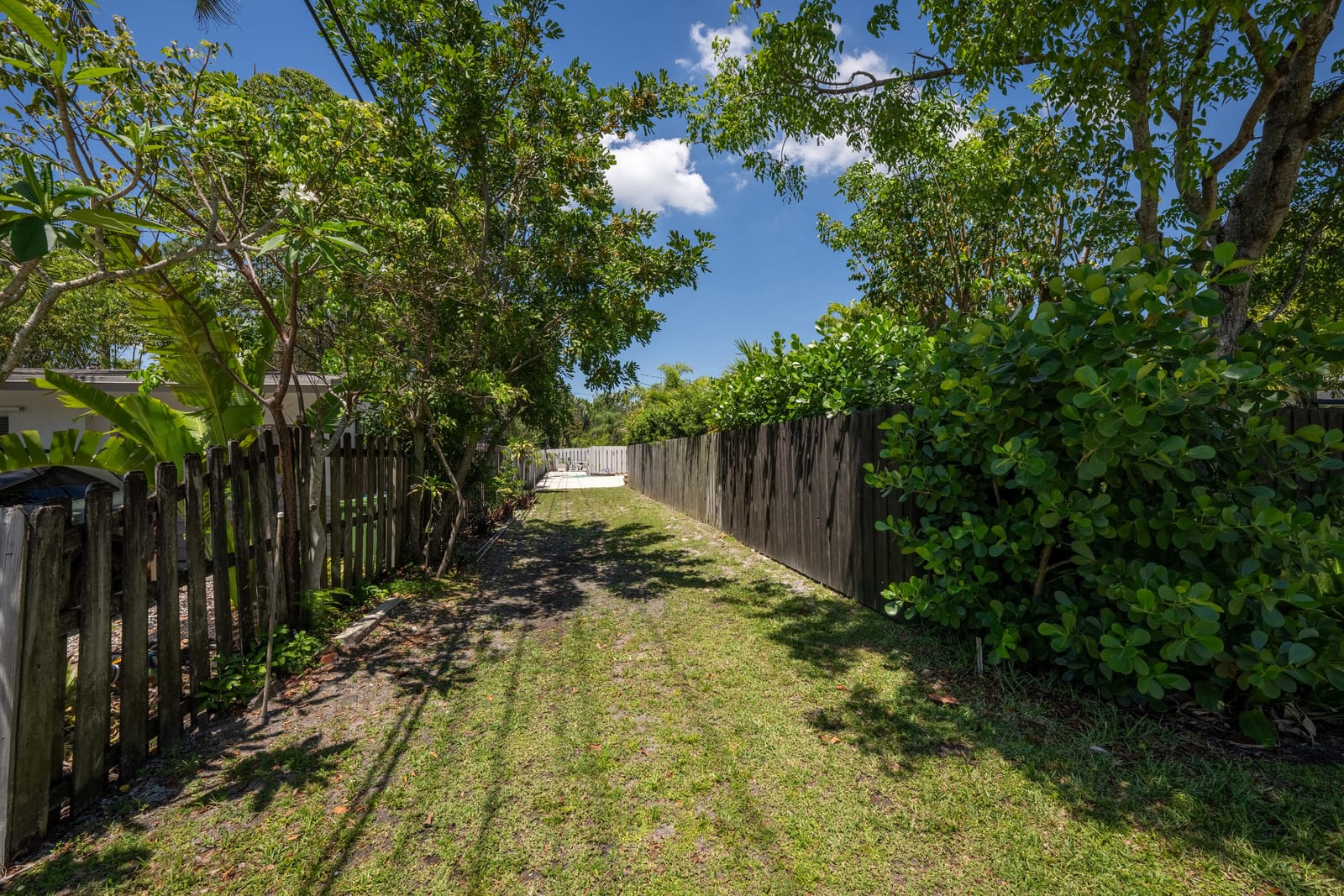 234 NE 21st Court — photo 6