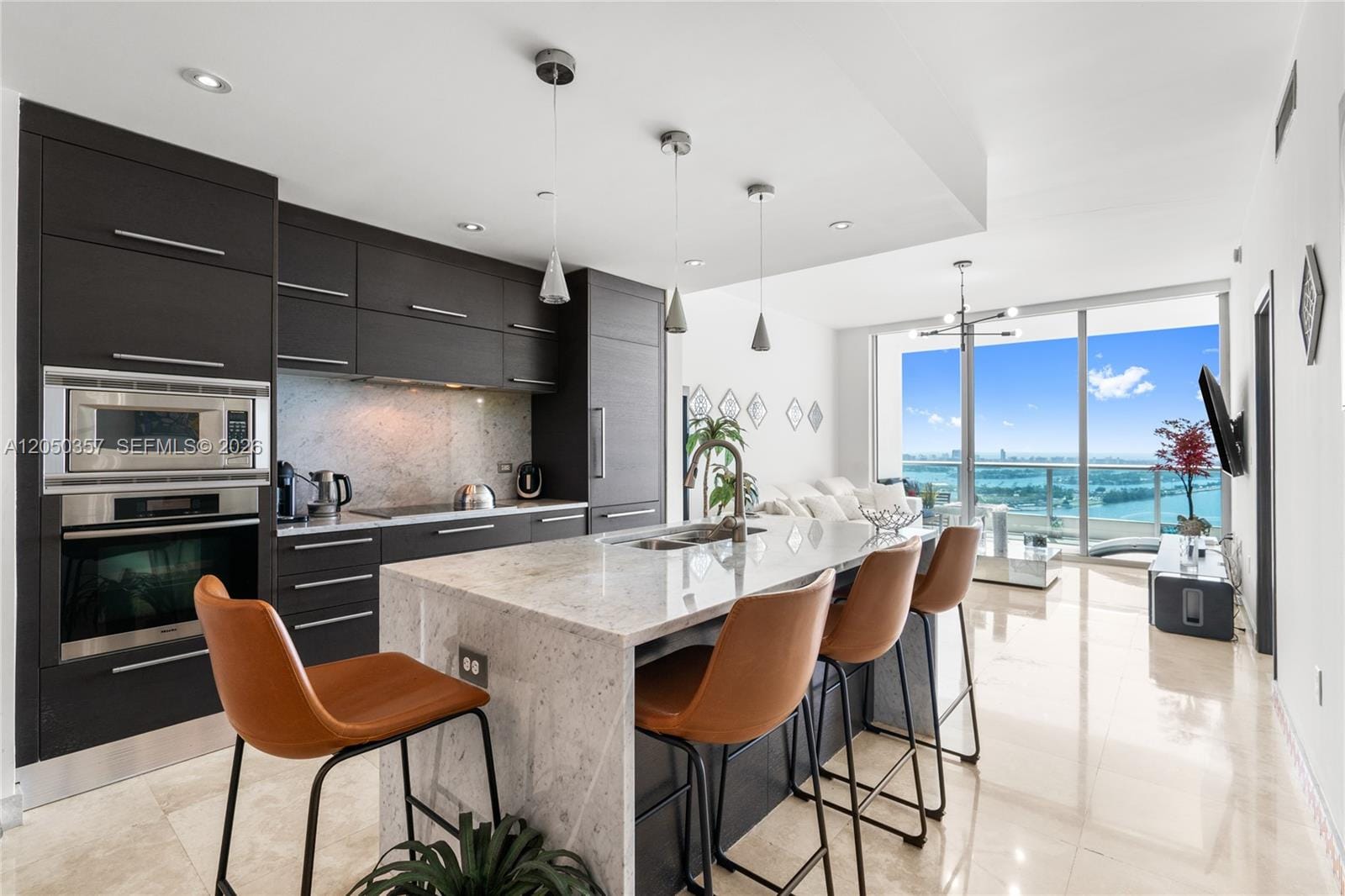 900 Biscayne Boulevard 3704, Miami, FL 33132 photo 4