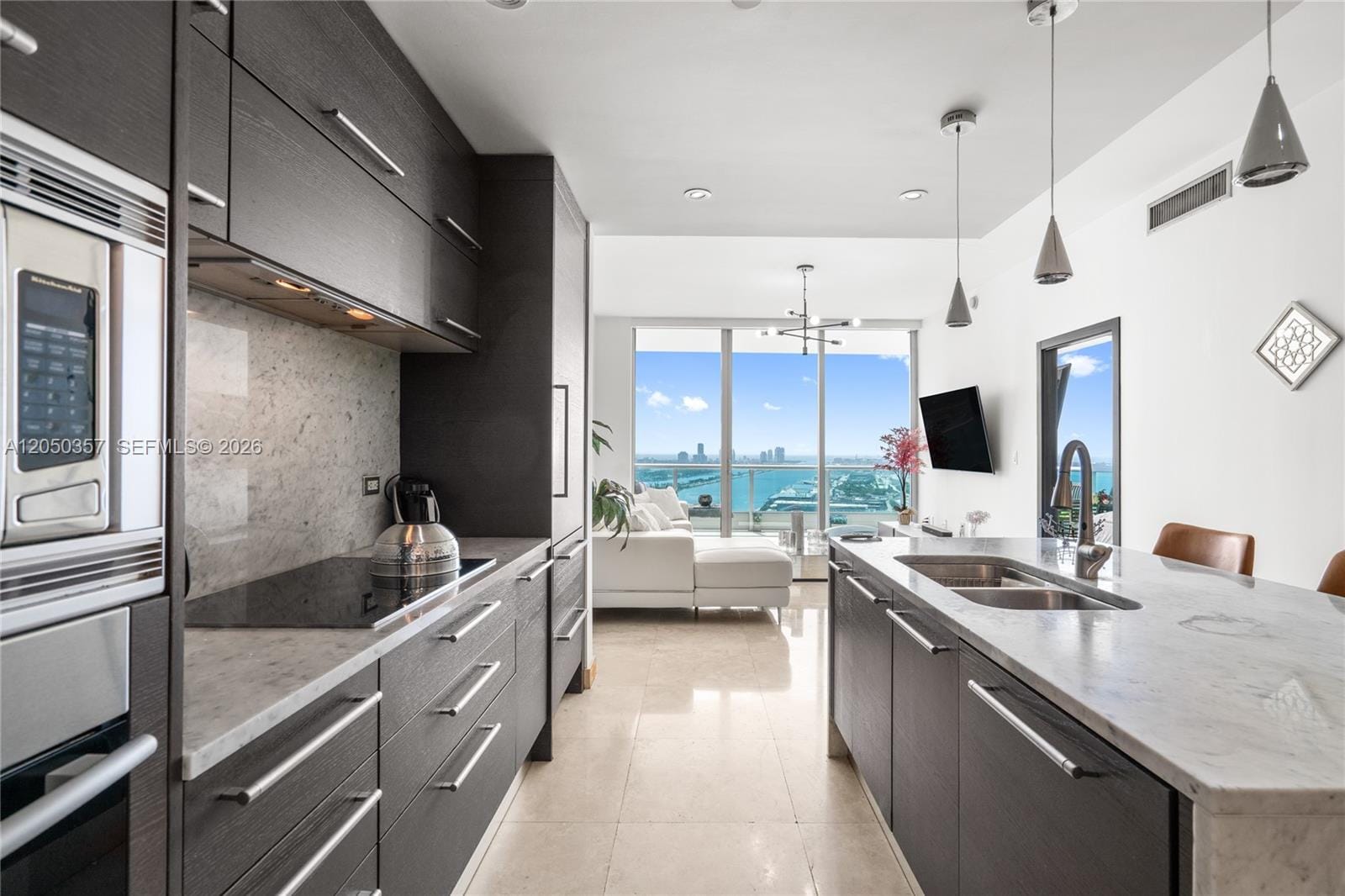 900 Biscayne Boulevard 3704, Miami, FL 33132 photo 6