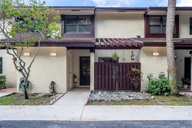 3727 Carambola Circle N 2823, Coconut Creek, FL 33066
