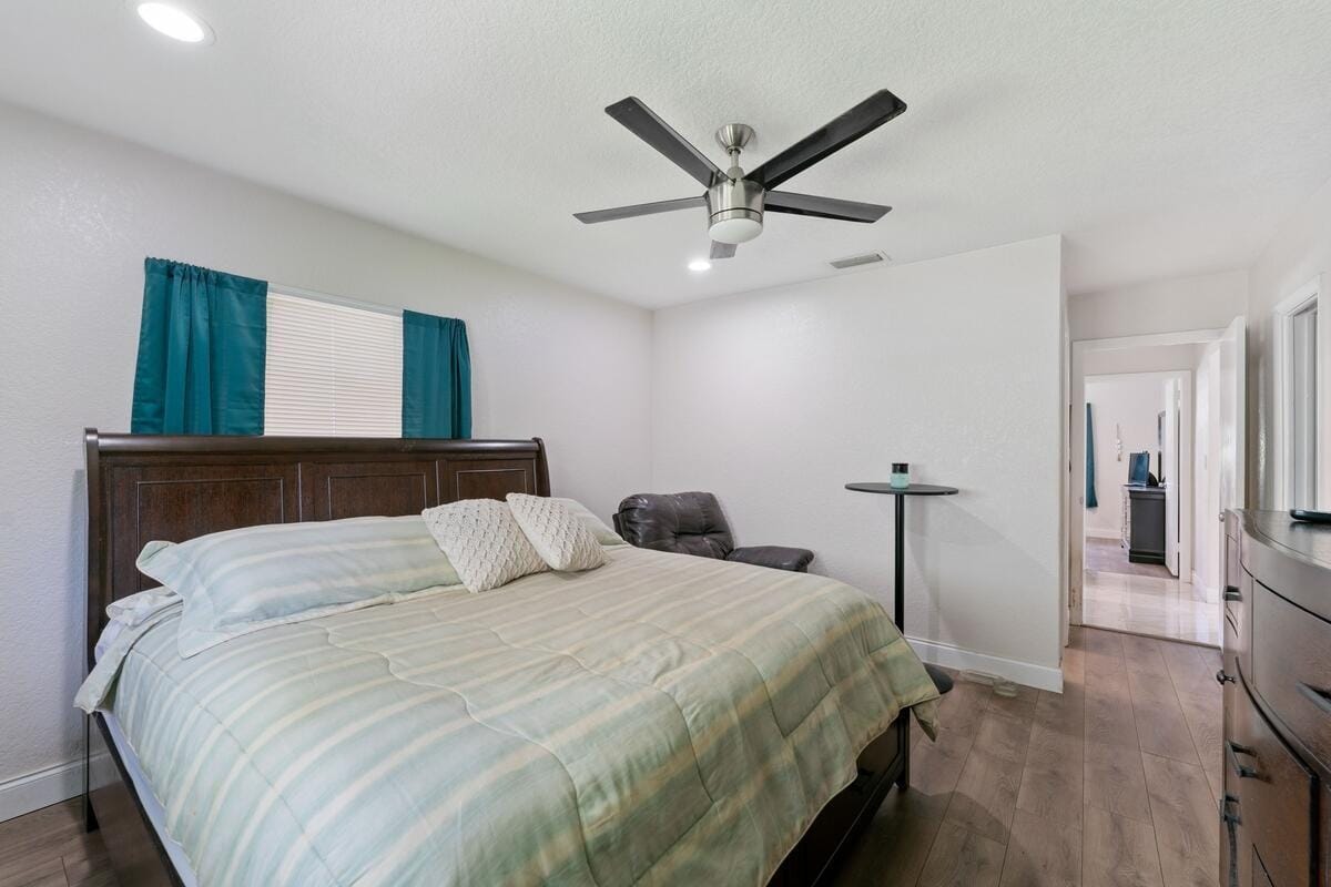 4184 NW 52nd Avenue, Lauderdale Lakes, FL 33319 photo 15