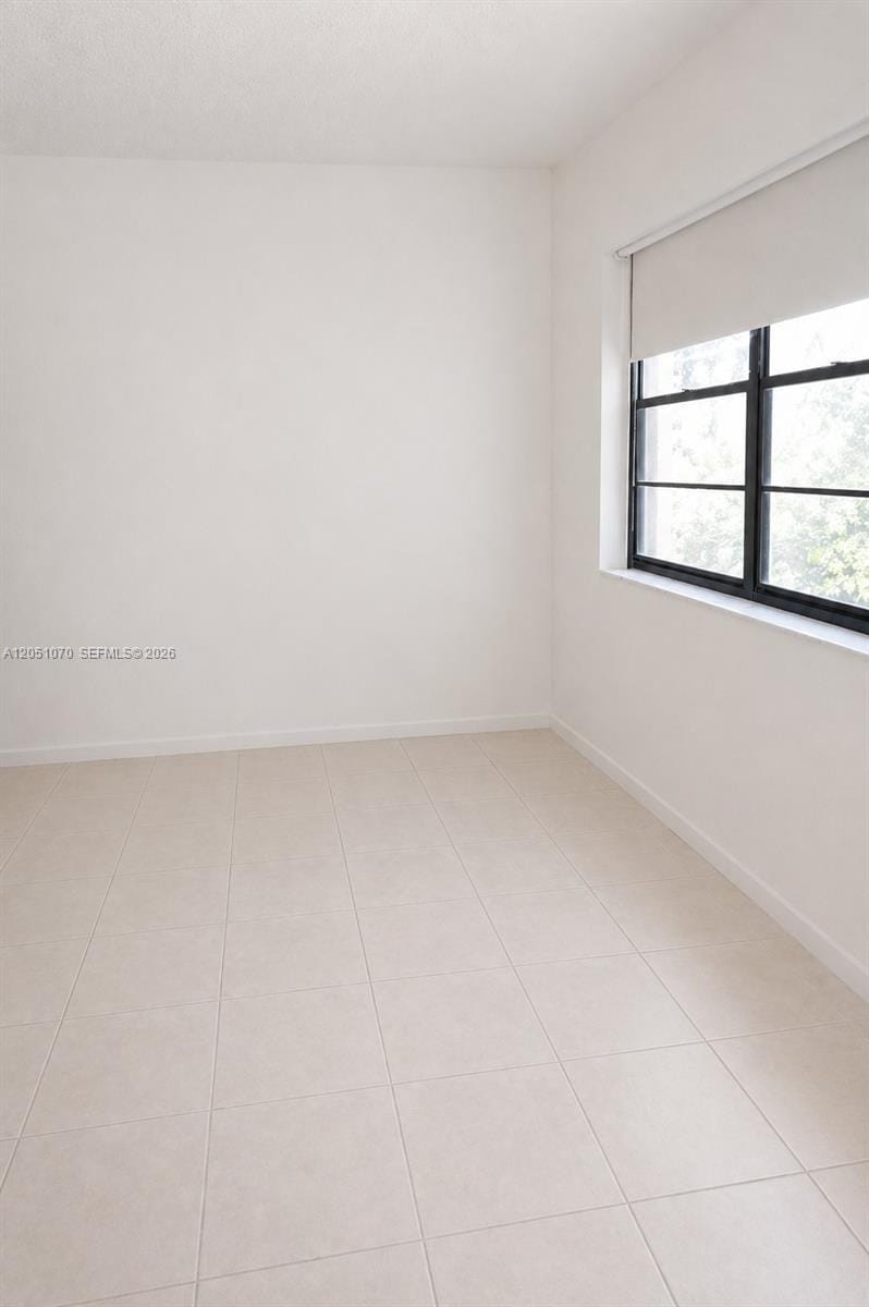 500 NE 2nd Street 221 — photo 4