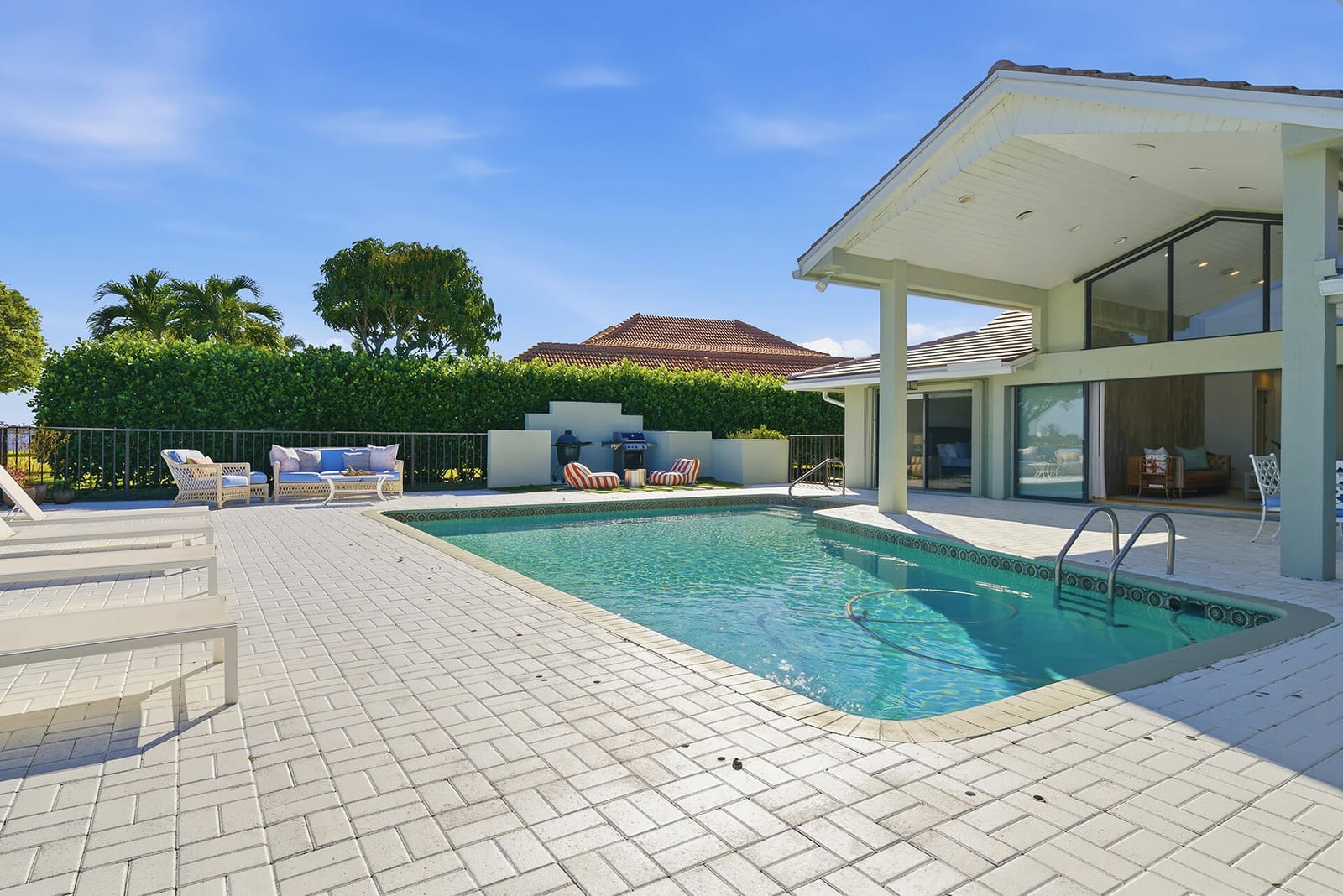 2308 Embassy Drive, West Palm Beach, FL 33401 photo 29