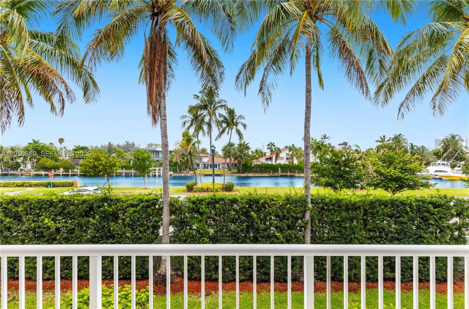 21399 Marina Cove Circle M15, Aventura, FL 33180