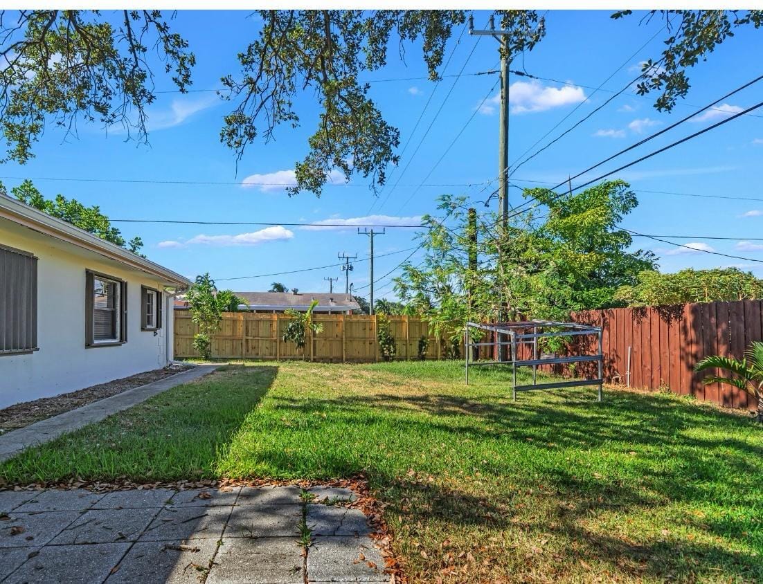 1304 SE 2nd Avenue, Deerfield Beach, FL 33441