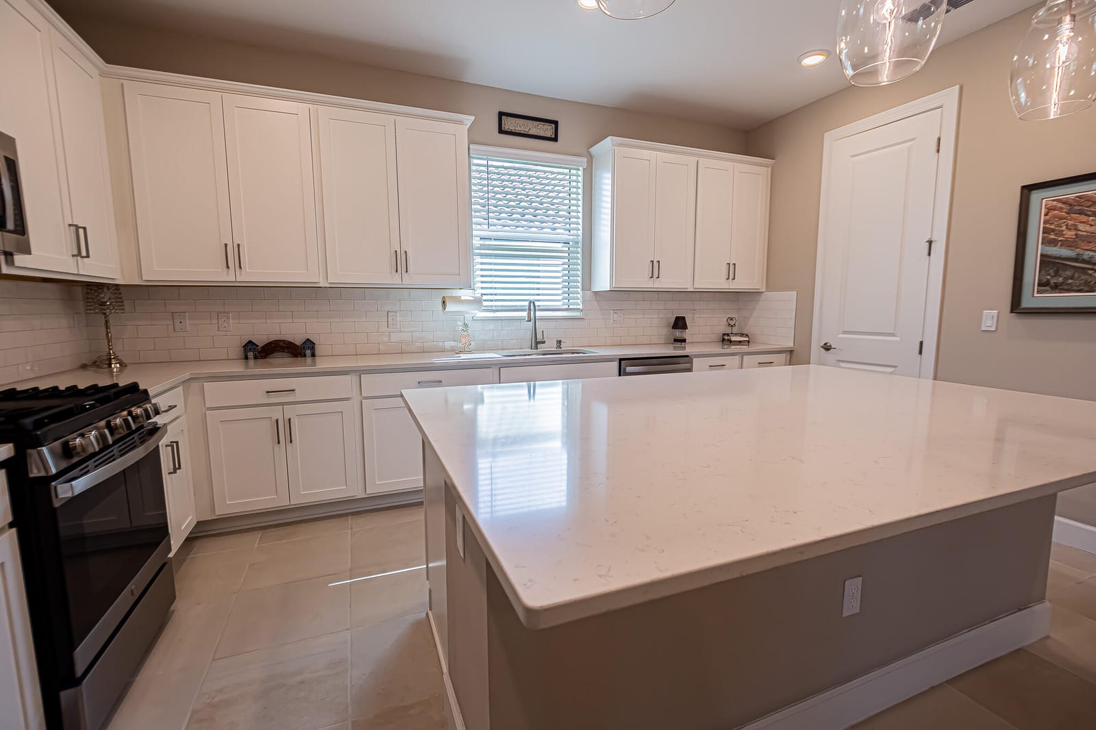 12877 SW Ambra Street — photo 4