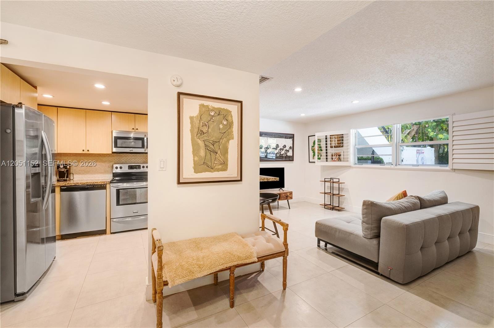 338 Majorca Avenue 103 — photo 2