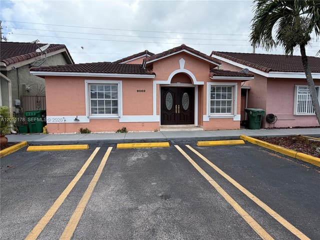 9069 NW 121st Terrace 81, Hialeah Gardens, FL 33018