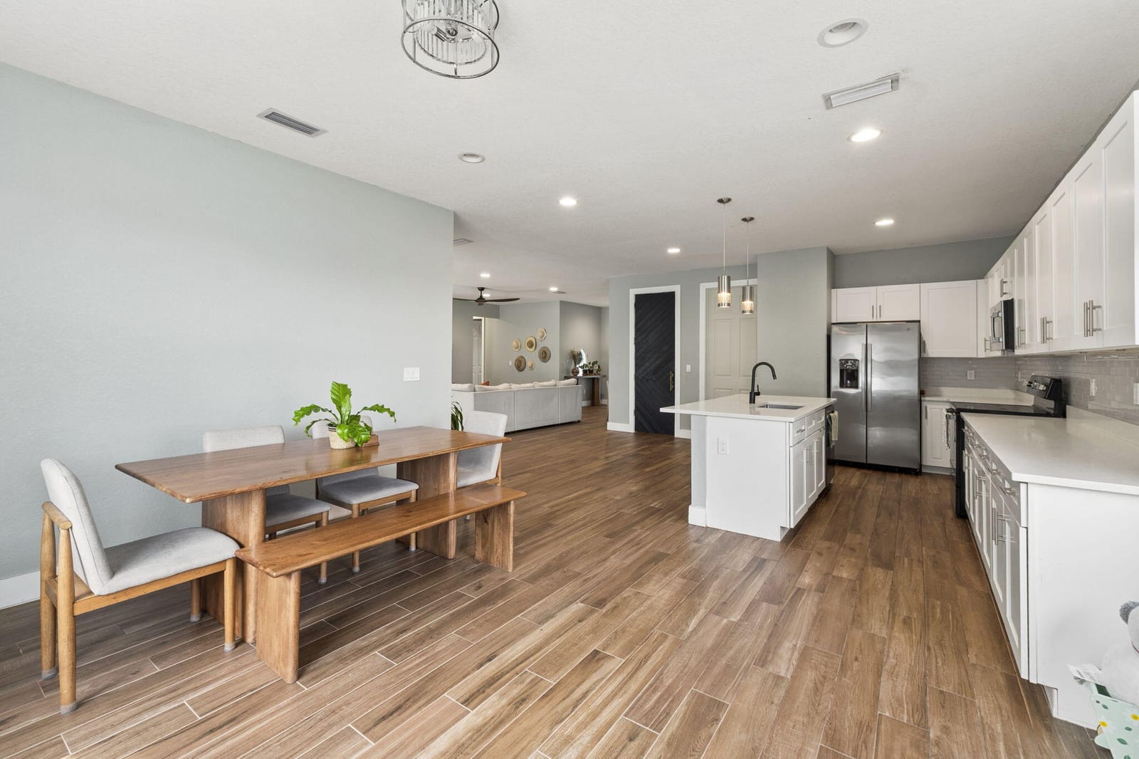 601 SW S Quick Circle — photo 6