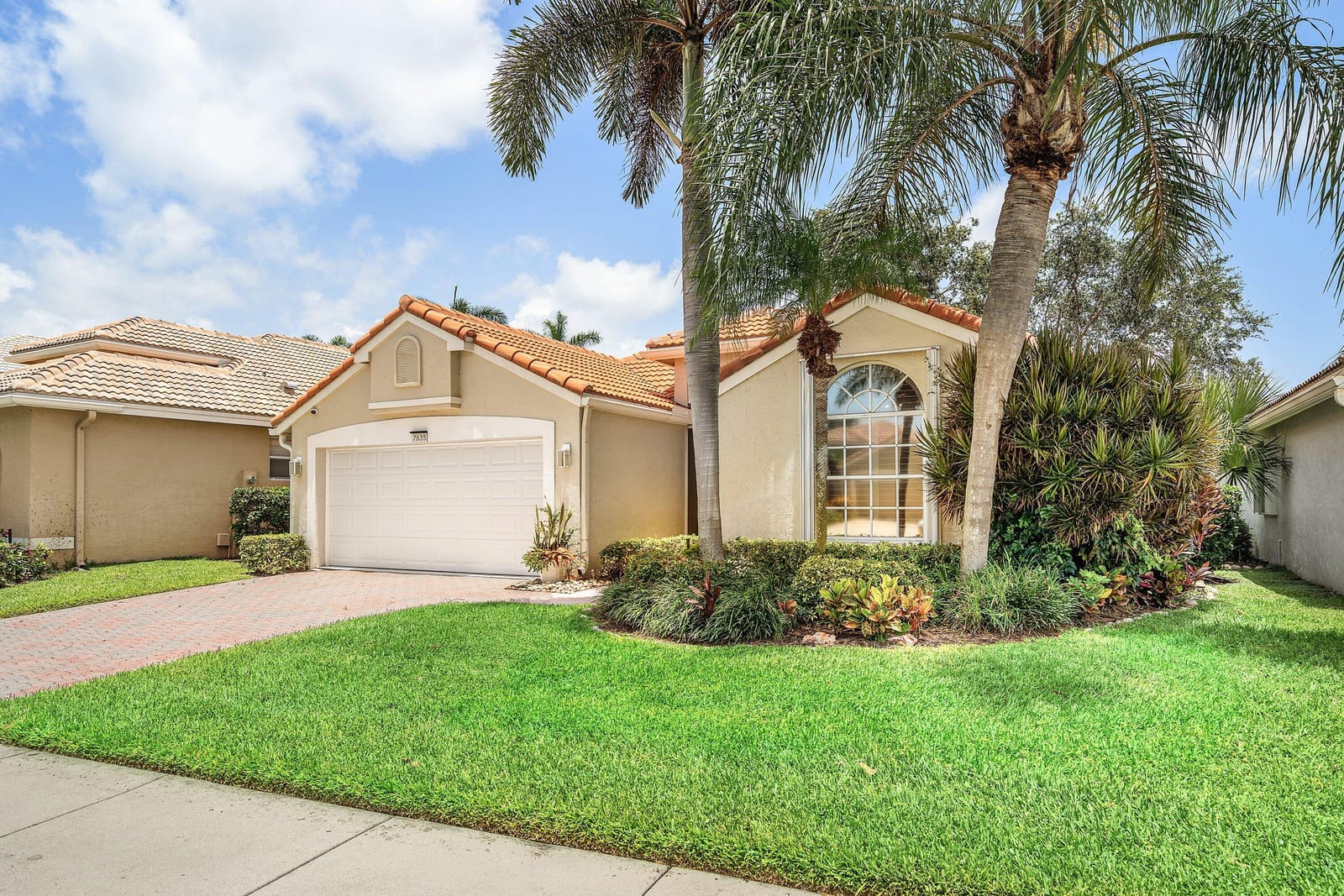 7635 Doubleton Drive — photo 3