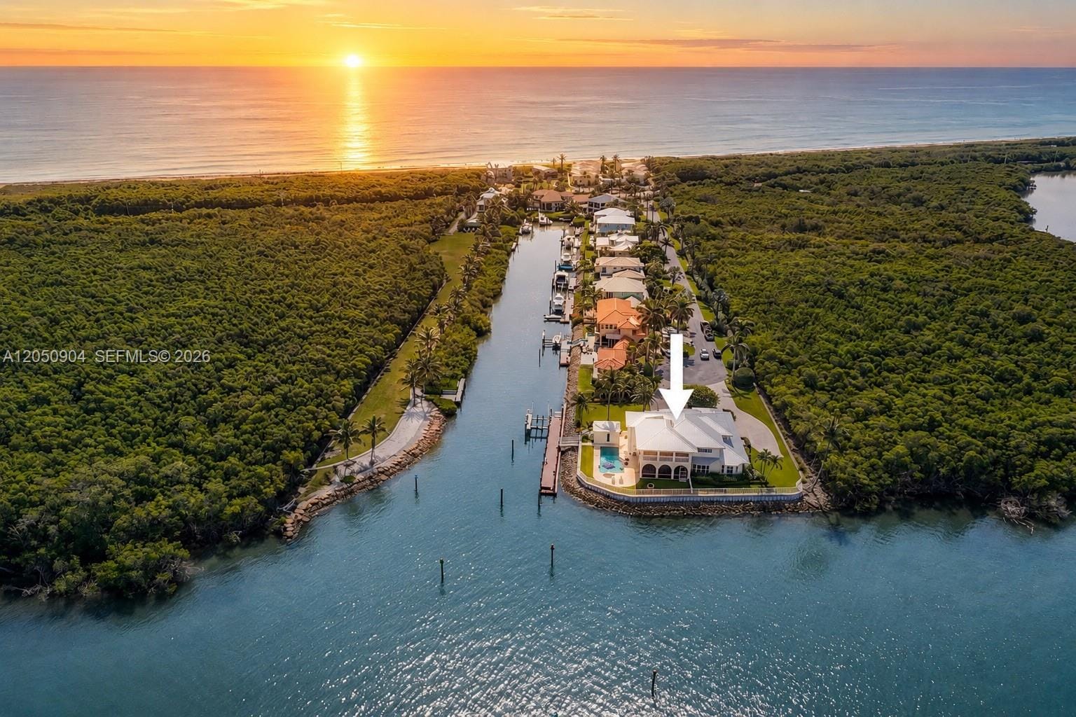 4105 NE Rigels Cove Way, Jensen Beach, FL 34957