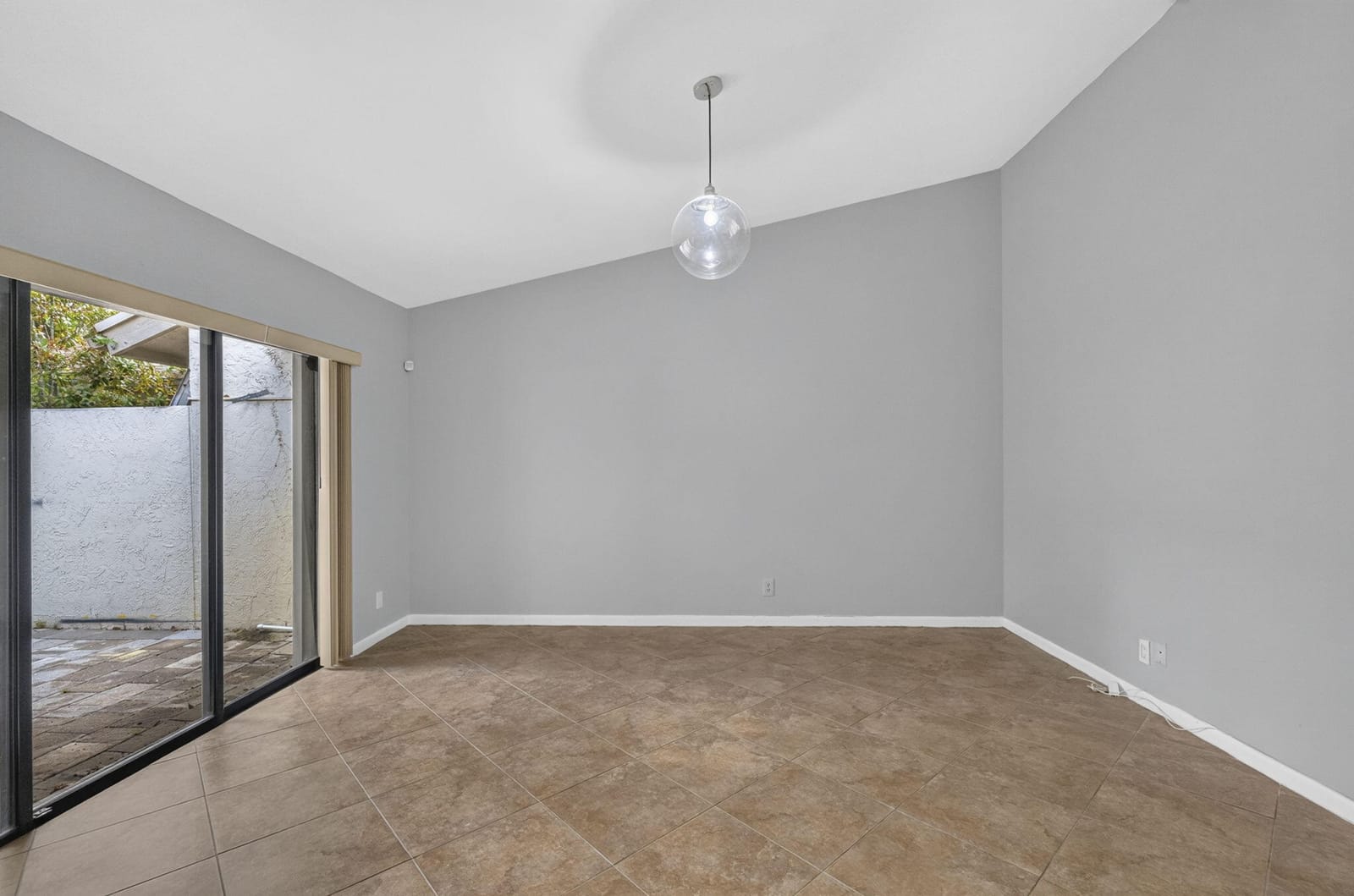 3076 S Oakland Forest Drive 503, Oakland Park, FL 33309 photo 11