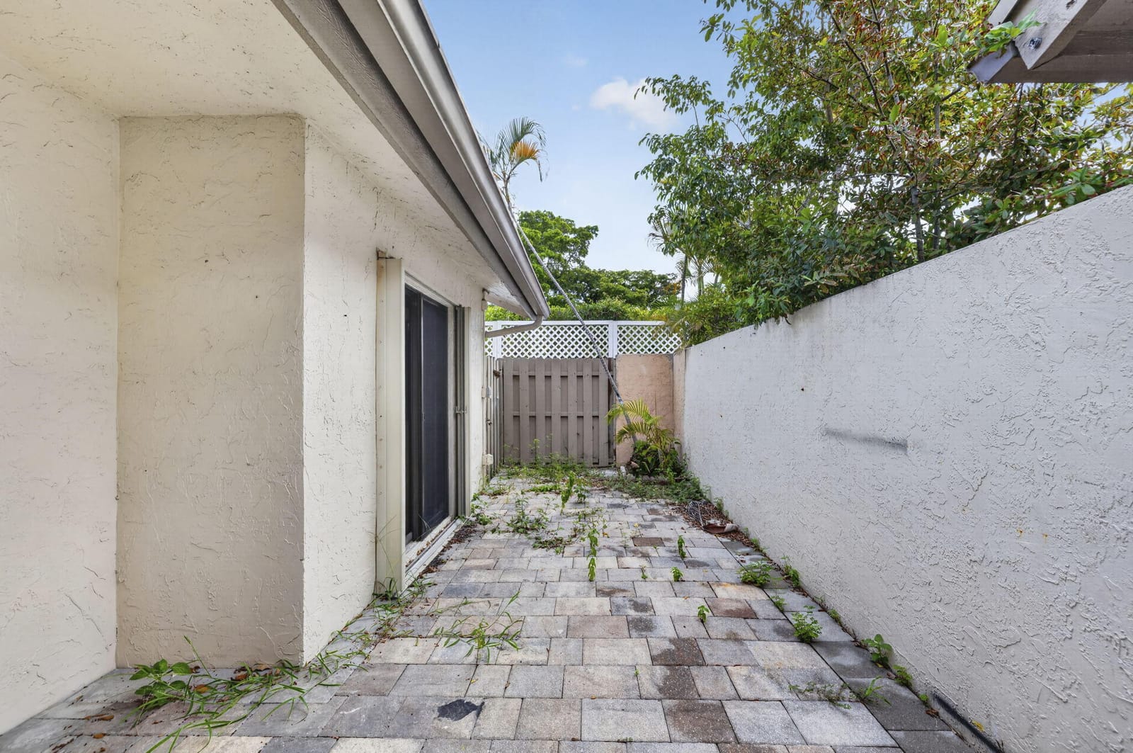 3076 S Oakland Forest Drive 503, Oakland Park, FL 33309 photo 25