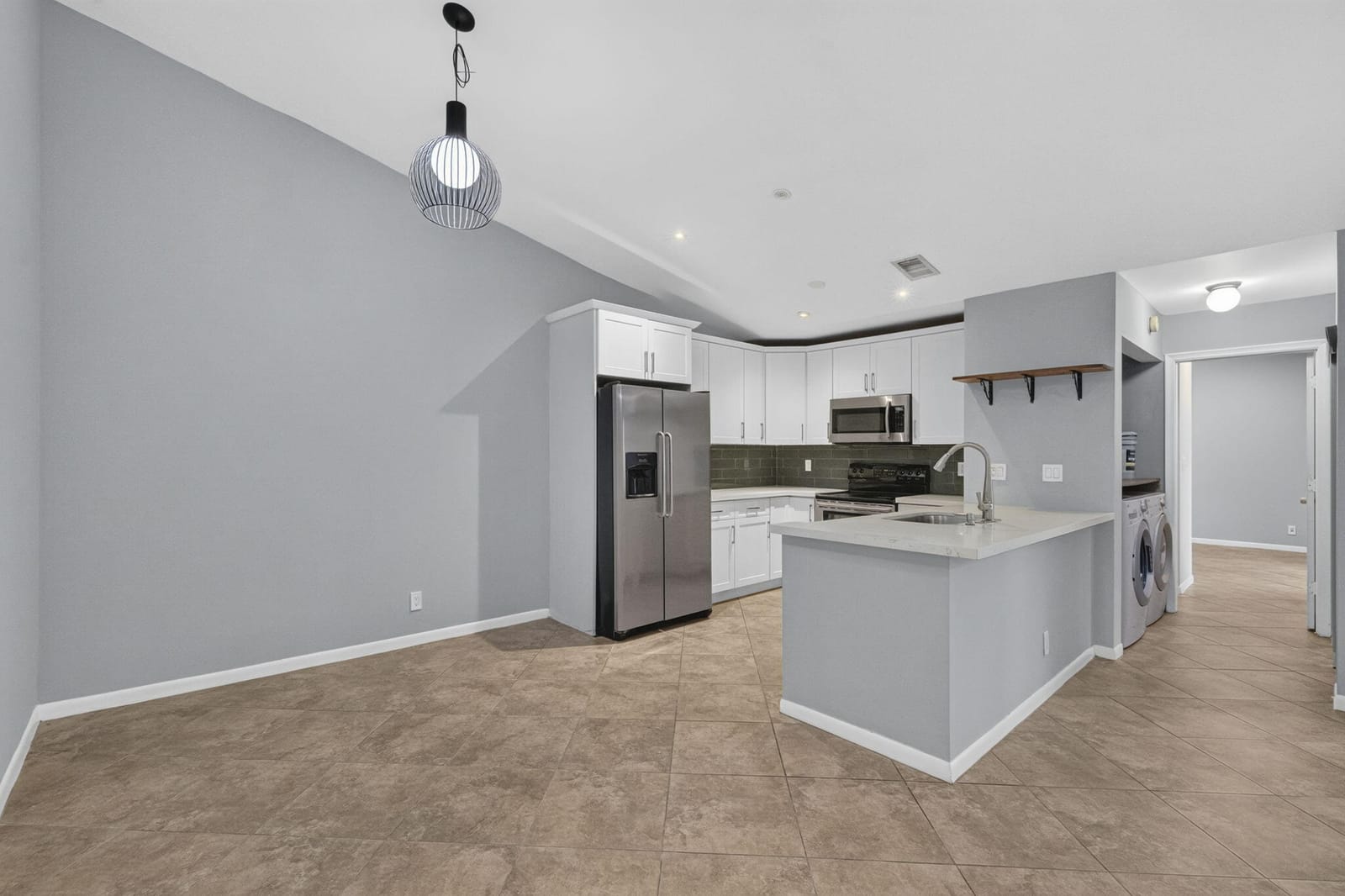 3076 S Oakland Forest Drive 503, Oakland Park, FL 33309 photo 6