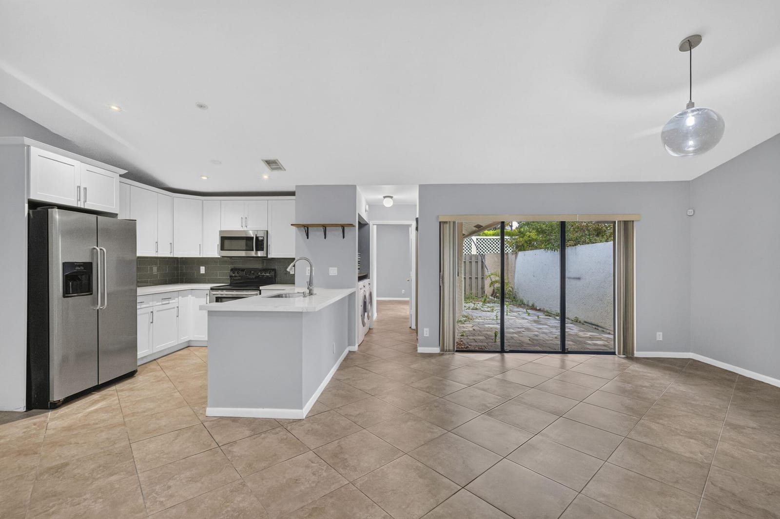 3076 S Oakland Forest Drive 503, Oakland Park, FL 33309 photo 8
