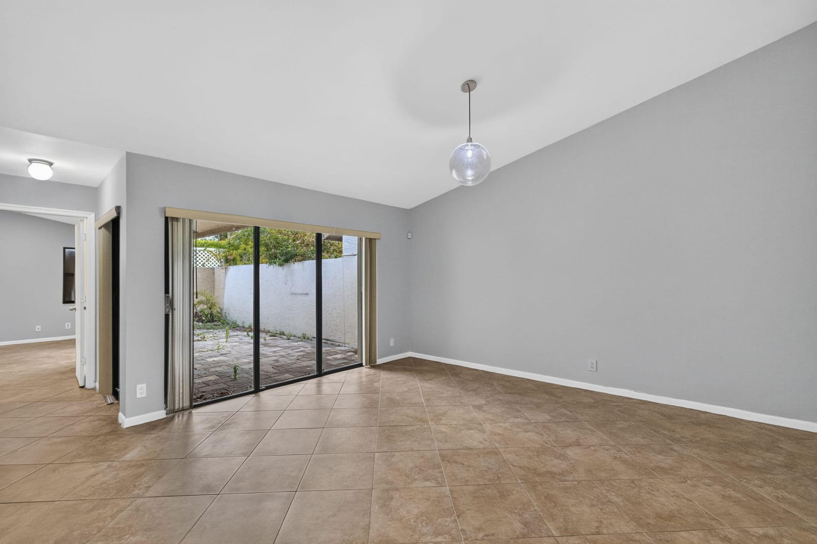 3076 S Oakland Forest Drive 503, Oakland Park, FL 33309 photo 10