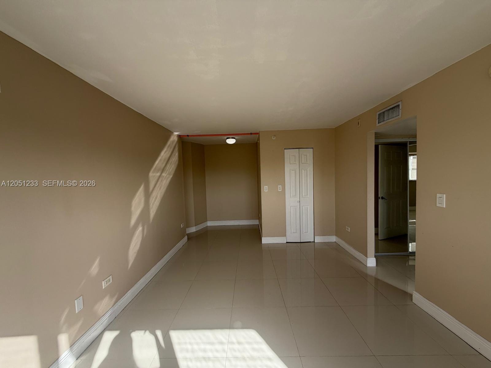 1881 Washington Avenue 6A — photo 12