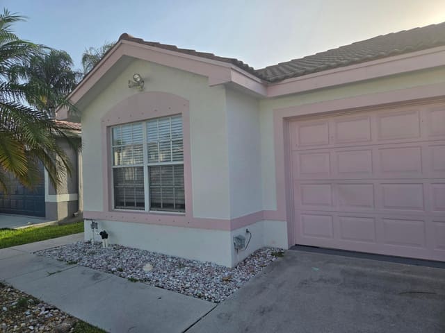 7093 Middlebury Drive 7093, Boynton Beach, FL 33436