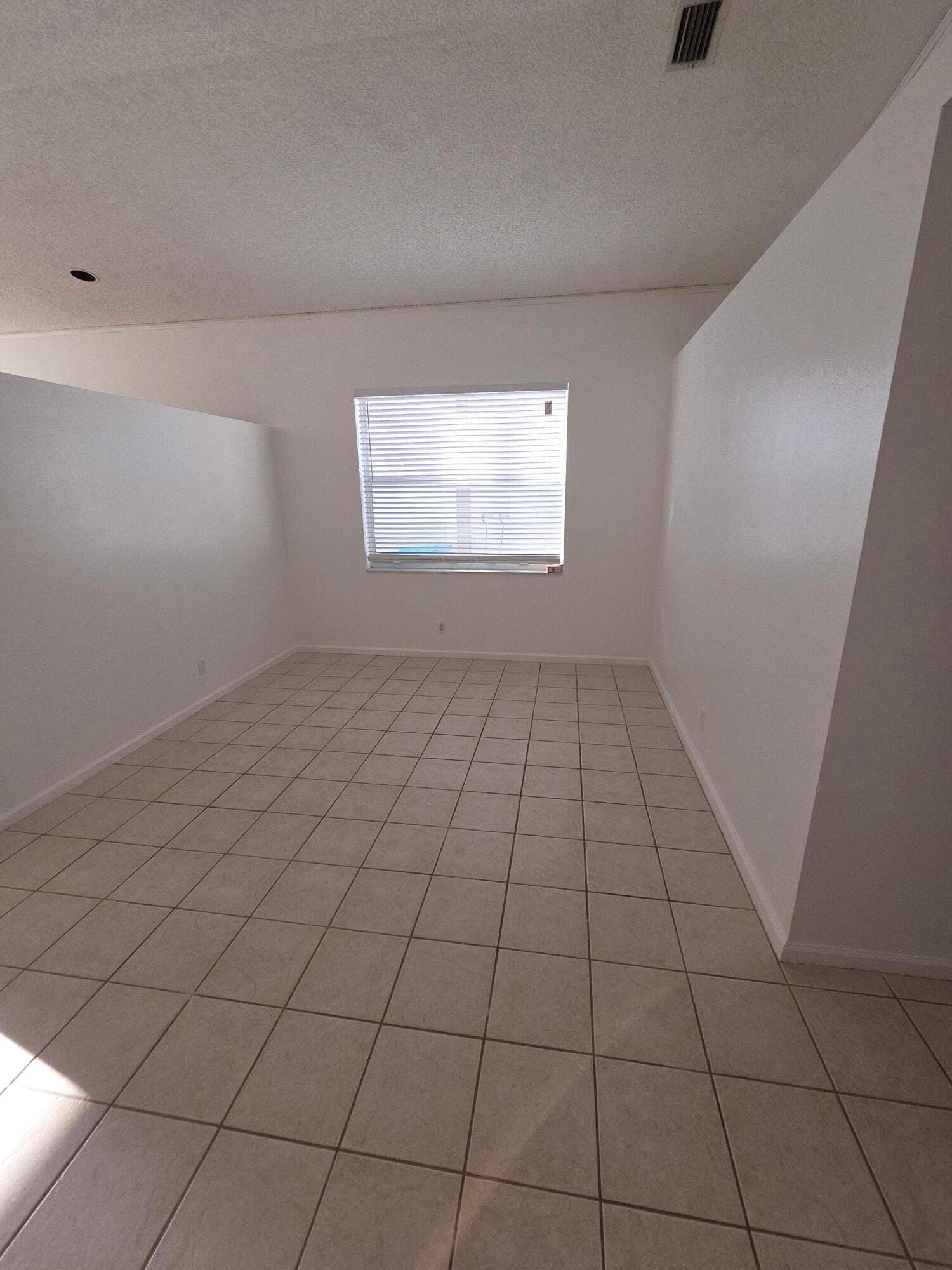 7093 Middlebury Drive 7093 — photo 4