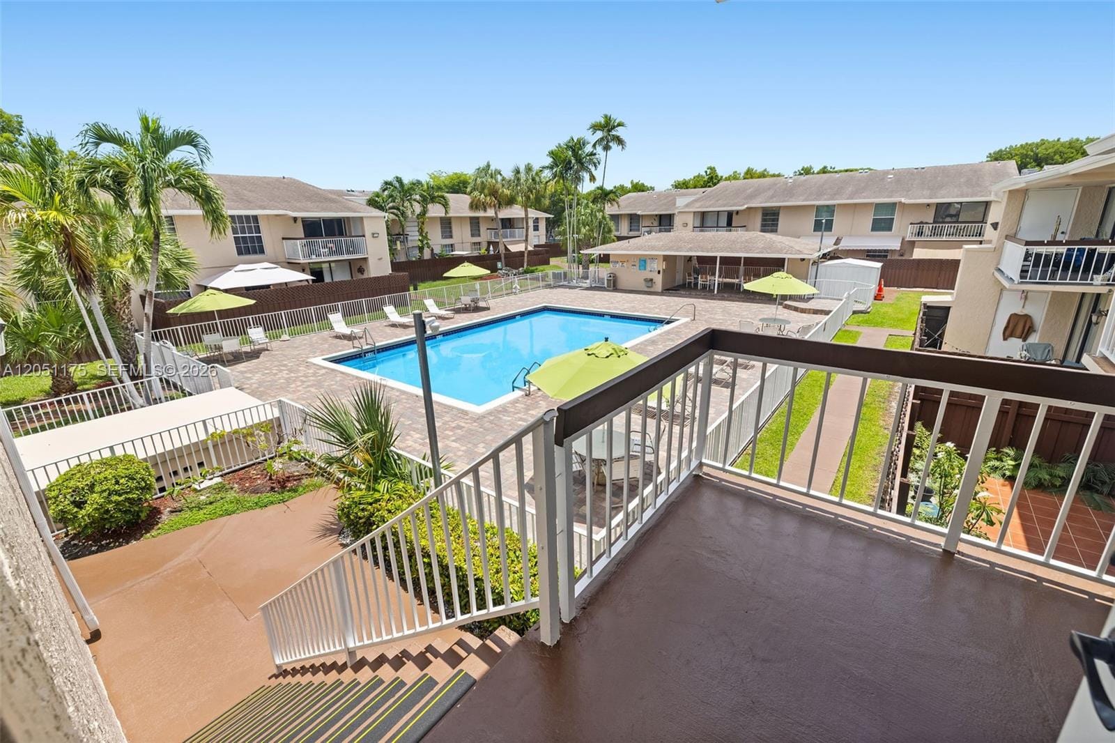 Pending home at 13789 SW 66th Street 278F, Miami, FL 33183