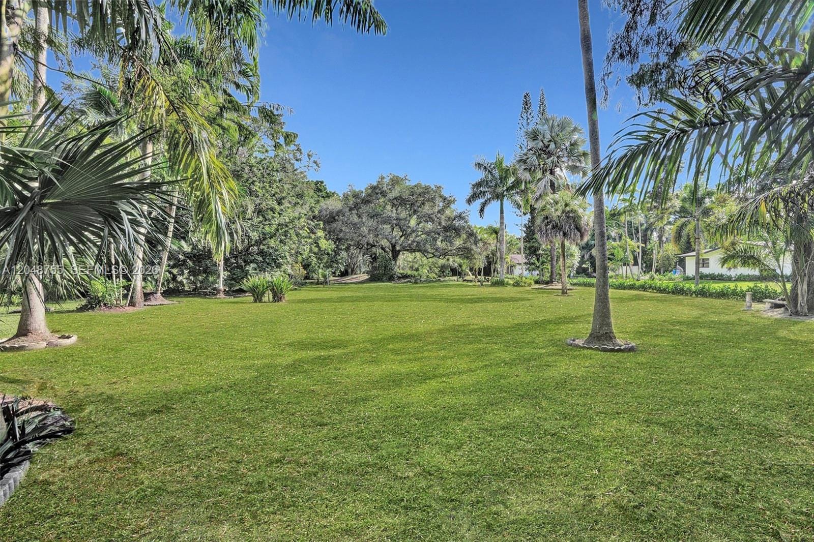 14270 SW 20th Street — photo 4