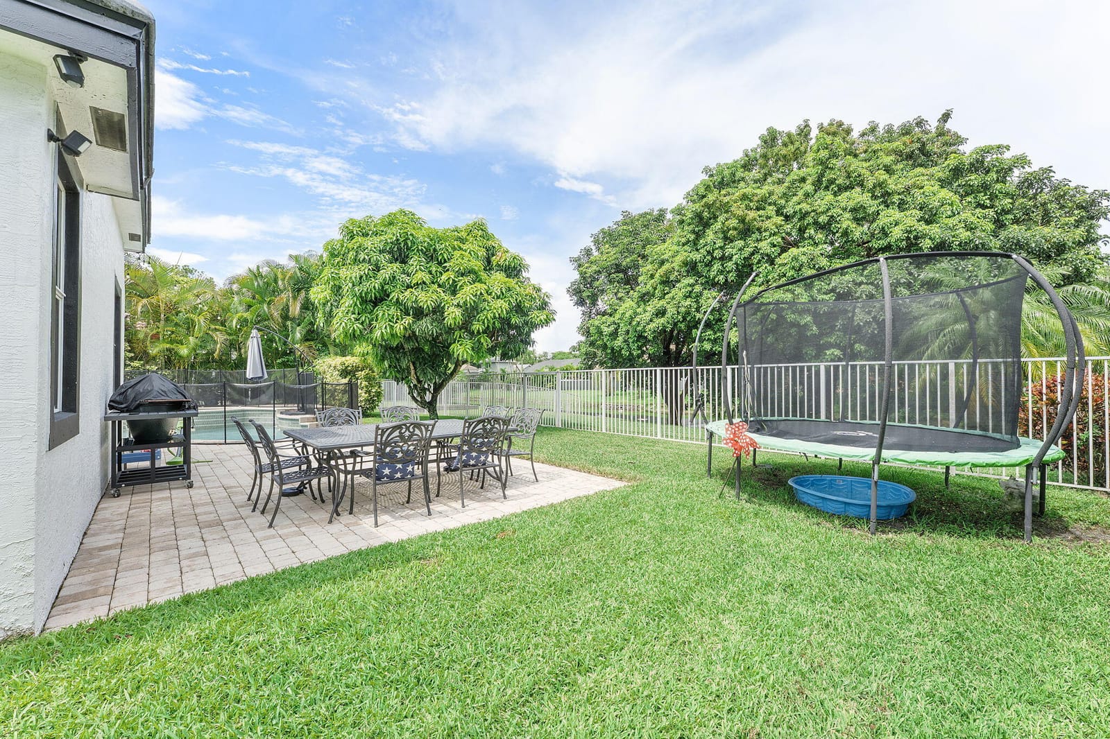 5165 NW 50th Terrace, Coconut Creek, FL 33073 photo 2