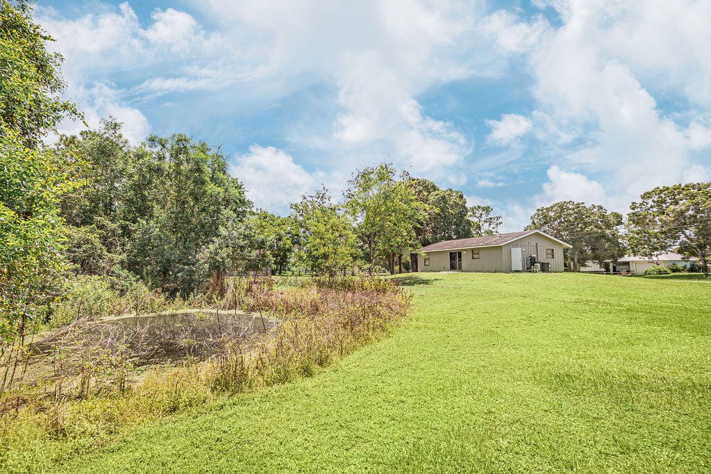 18565 47th Court N, Loxahatchee, FL 33470 photo 12