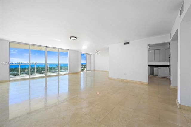 20201 E Country Club Drive 1502, Aventura, FL 33180