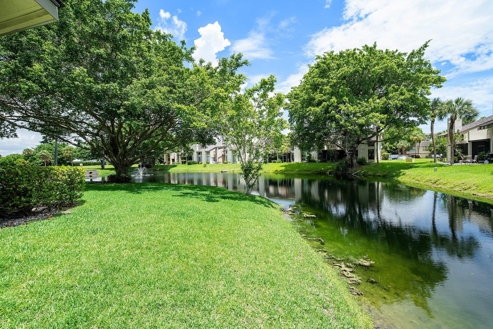 6096 Glendale Drive, Boca Raton, FL 33433 photo 4