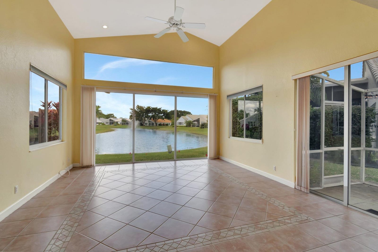 11922 Fountainside Circle, Boynton Beach, FL 33437 photo 15