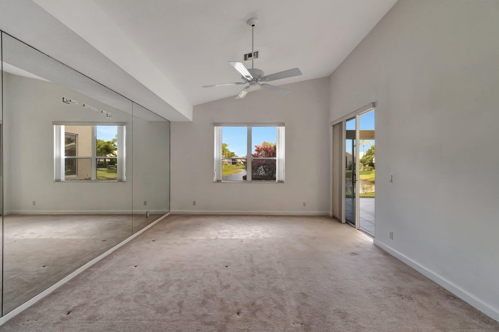 11922 Fountainside Circle, Boynton Beach, FL 33437 photo 22