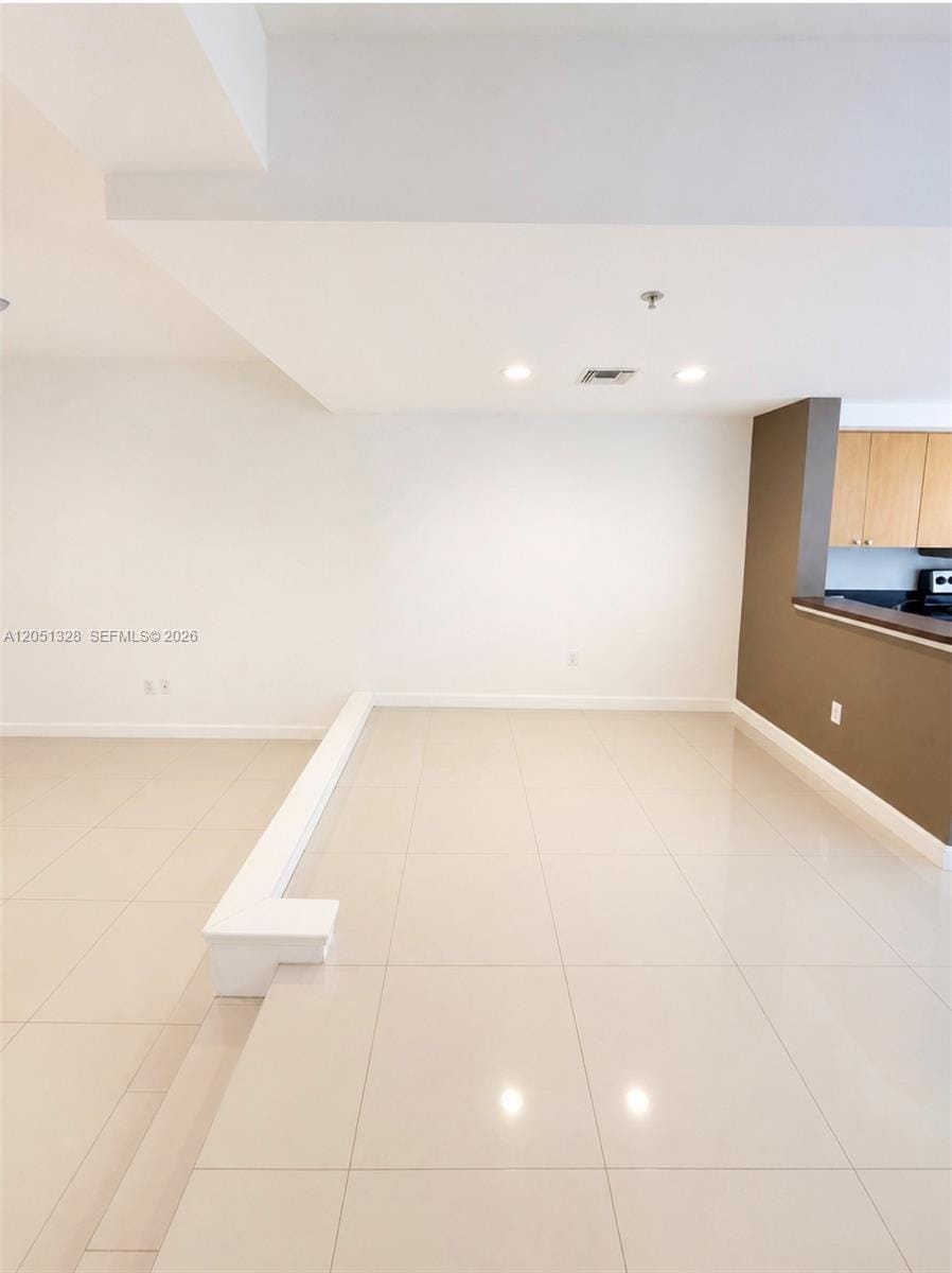 2941 NE 185th Street 1311 — photo 12