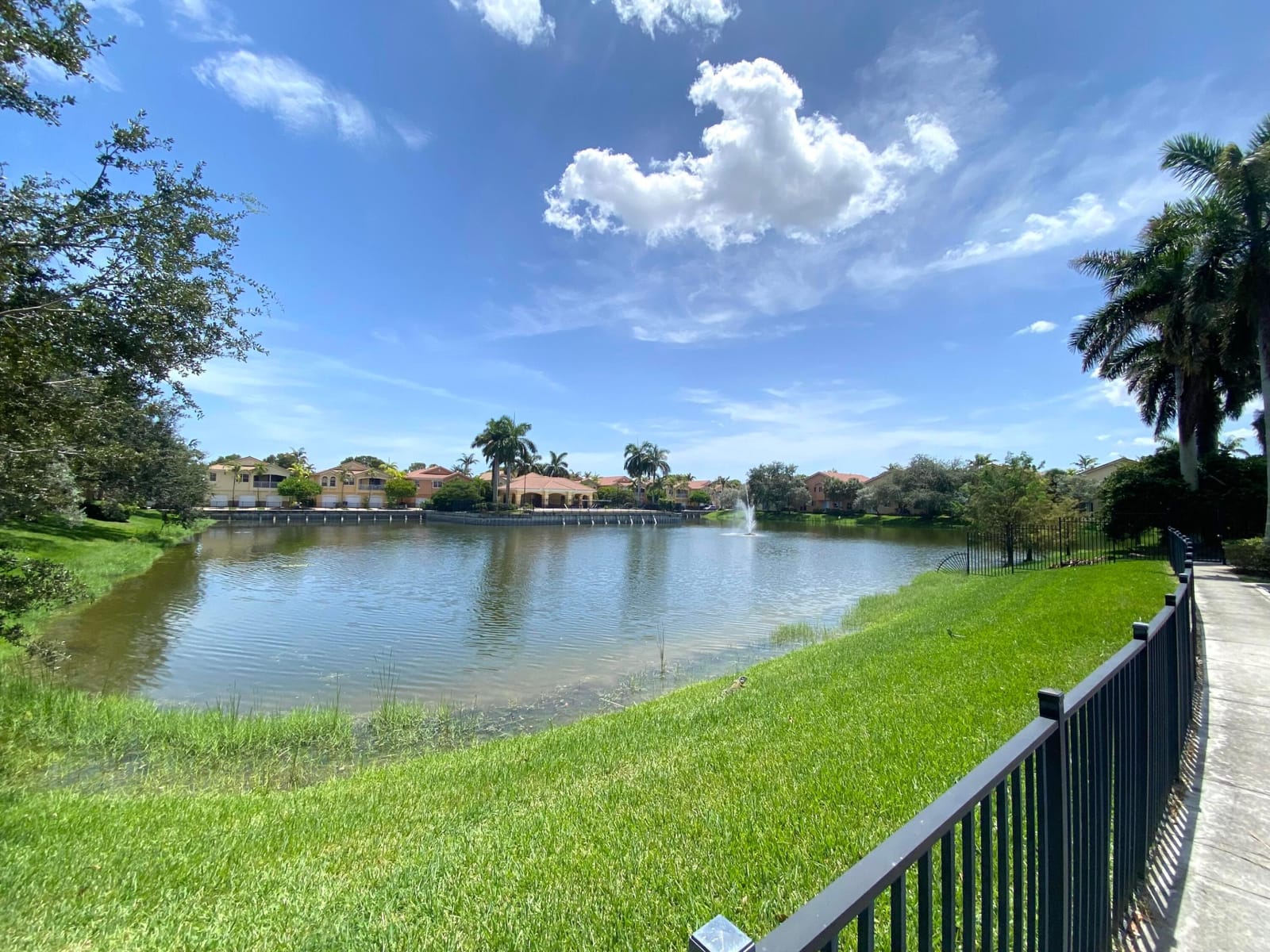 3261 Scarletta Drive, Riviera Beach, FL 33404 photo 27