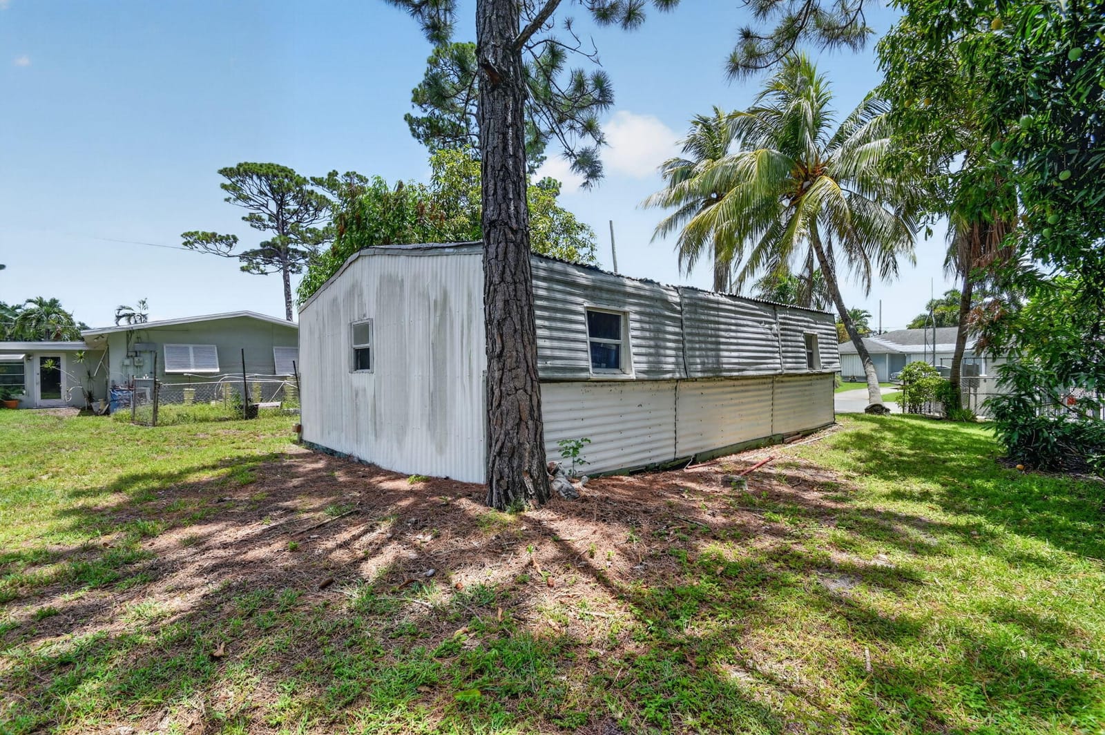 2709 SW 6th Street, Boynton Beach, FL 33435 photo 18