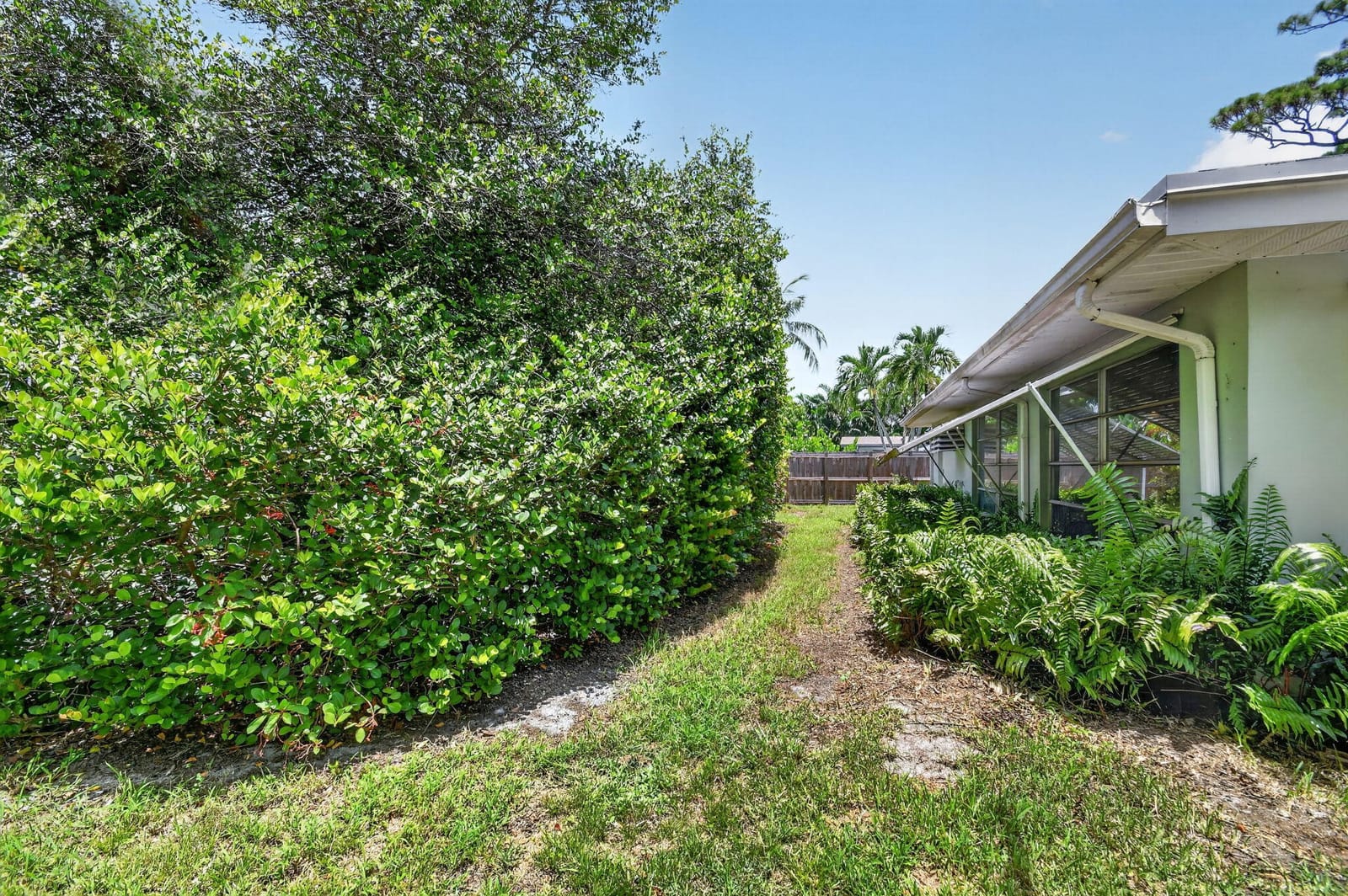 2709 SW 6th Street, Boynton Beach, FL 33435 photo 25