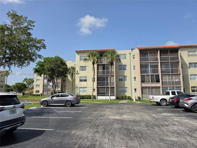 1820 SW 81st Avenue 3406, North Lauderdale, FL 33068