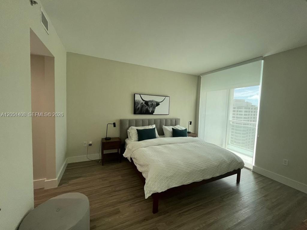 951 Brickell Avenue 1706, Miami, FL 33131