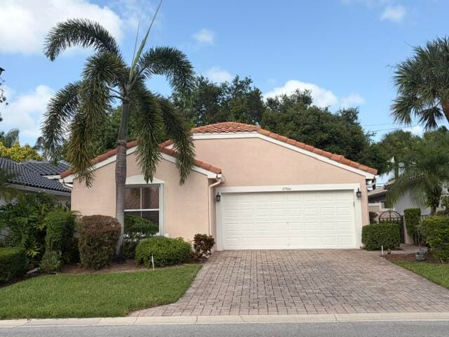 Pending home at 11966 W Rosetree Terrace, Boynton Beach, FL 33437