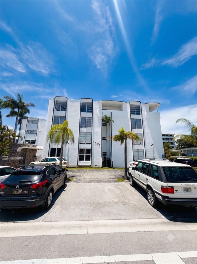 1075 93rd Street 401, Bay Harbor Islands, FL 33154