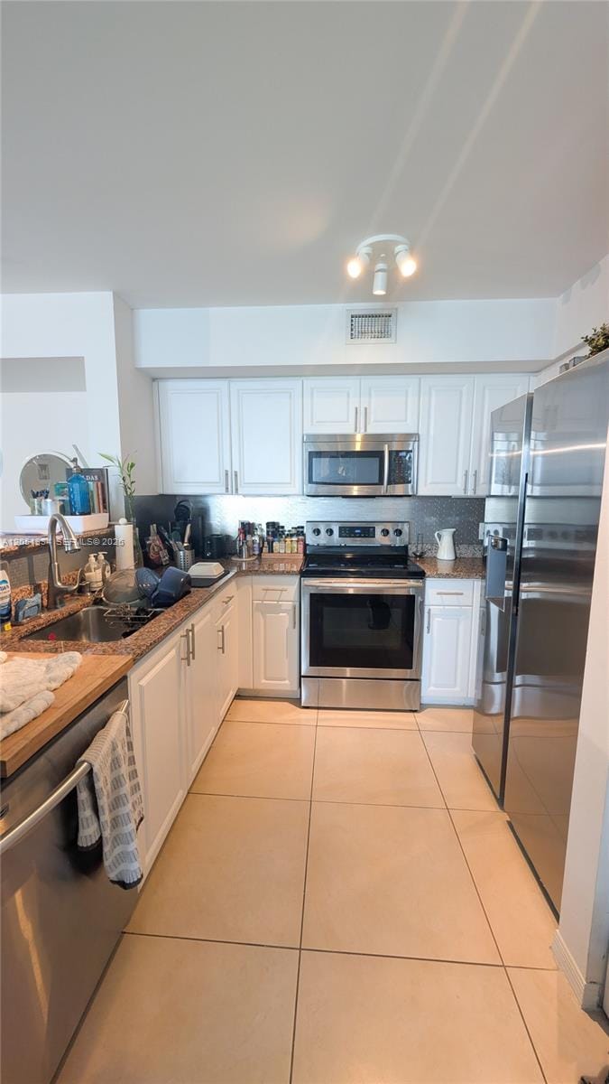 1155 Brickell Bay Drive 2508 — photo 9