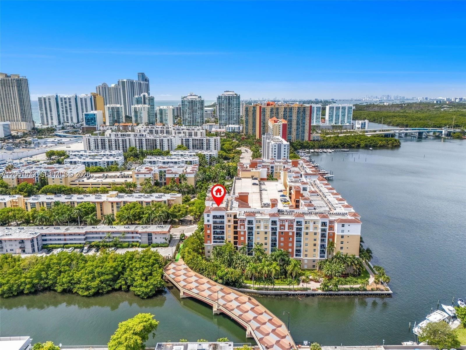 17150 N Bay Road 2814