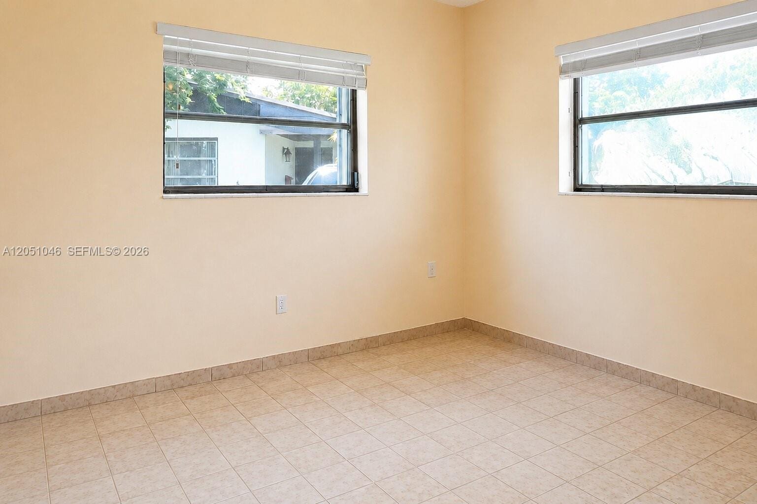 5221 SW 127th Place, Miami, FL 33175 photo 9
